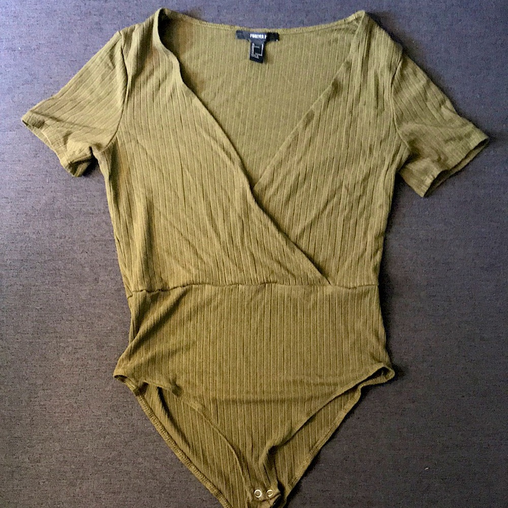Forever 21, dark green bodysuit. Size: L
